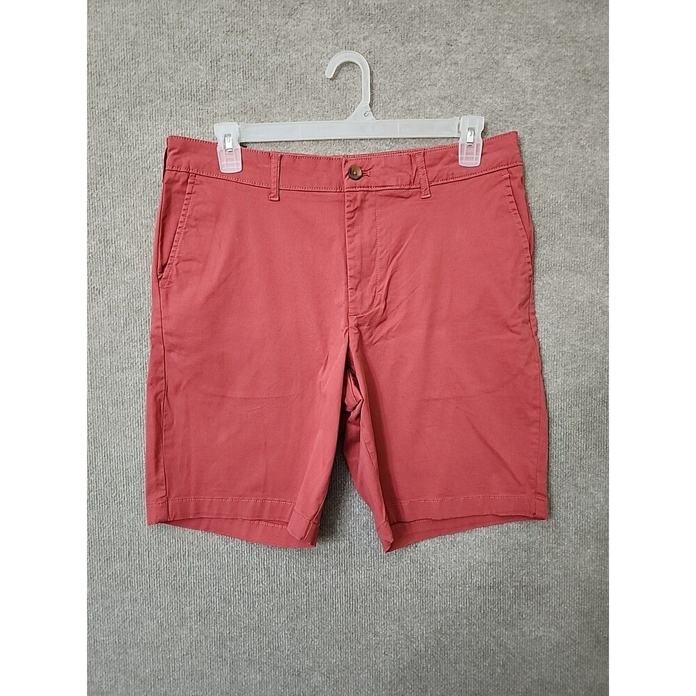 Izod Saltwater Stretch Chino Shorts Mens 34 Pink Classic Soft Touch NEW